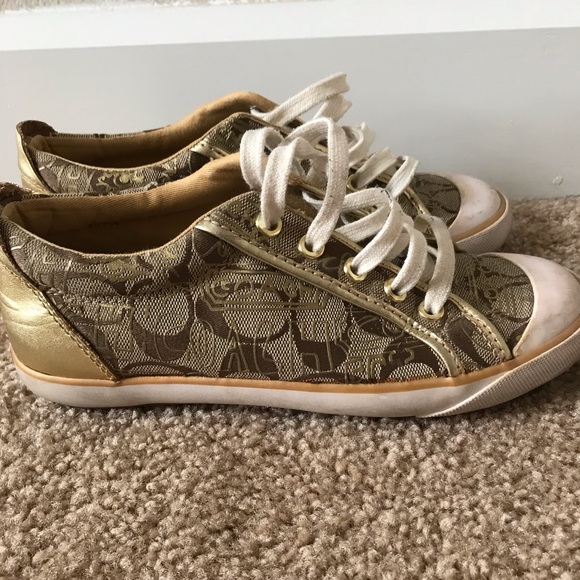 Coach Gold Logo Shoes - Picture 1 of 5